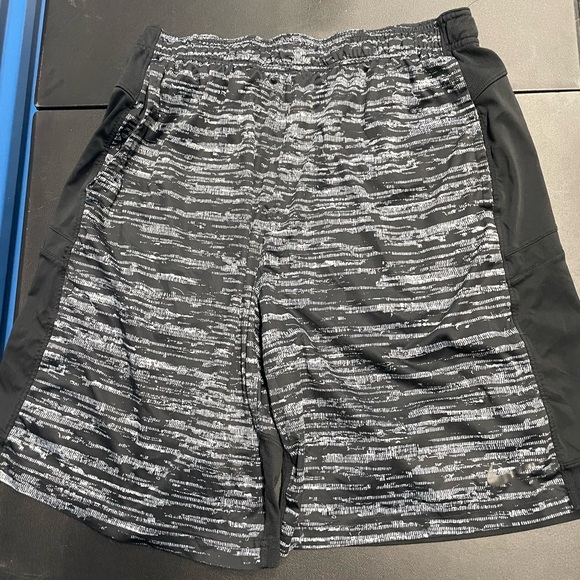 Nike Other - Nike Men's Black and Gray Patterned Athletic Shorts